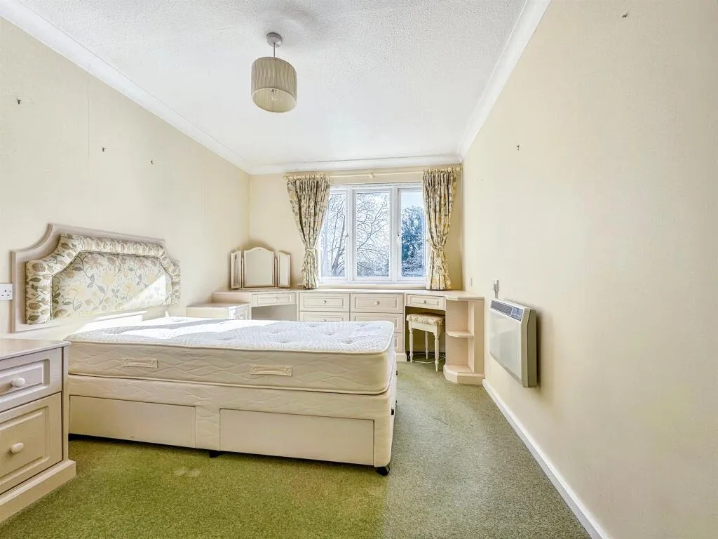 1 bed Apartment