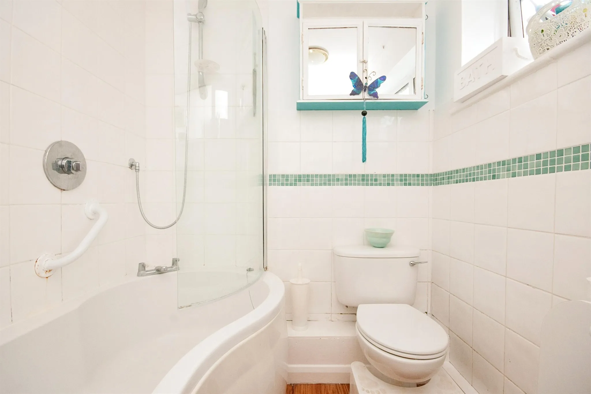 4 bed Semi-Detached