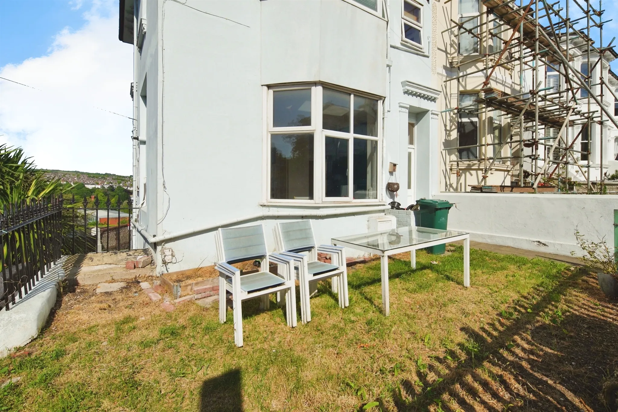 1 bed Ground Flat