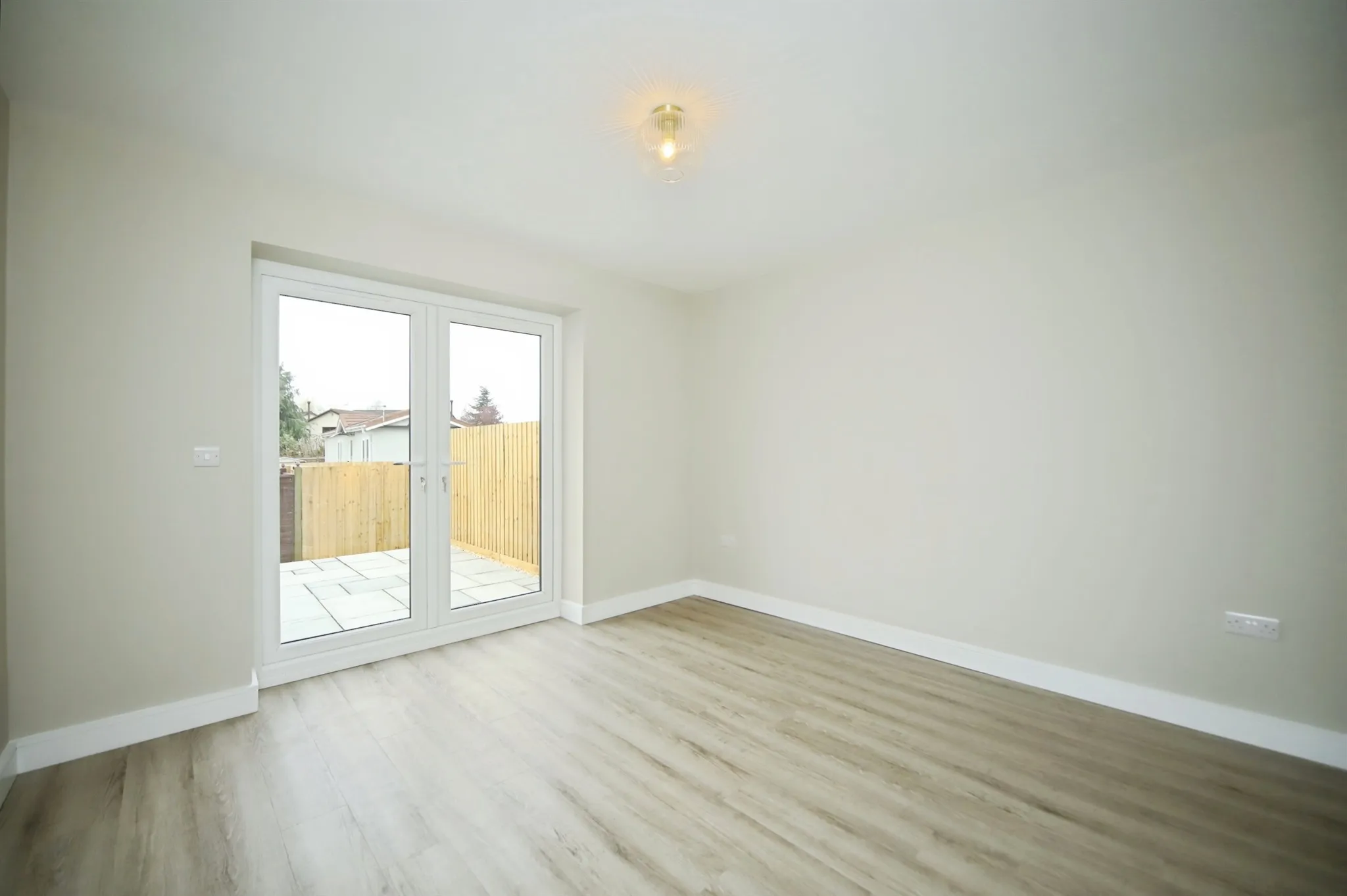 3 bed Semi-Detached
