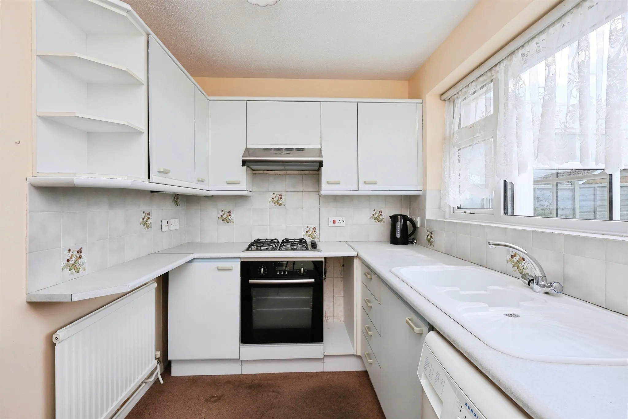 2 bed Semi-Detached