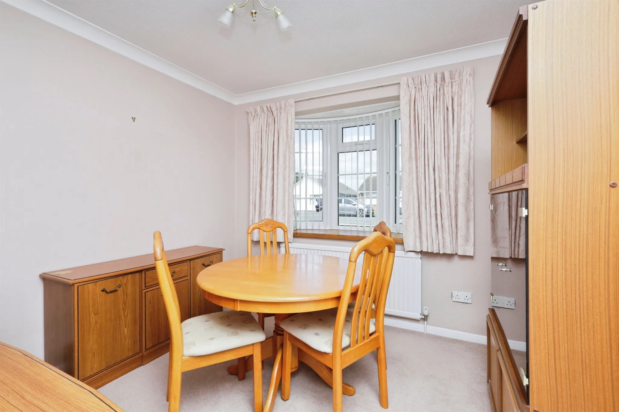 2 bed Semi-Detached