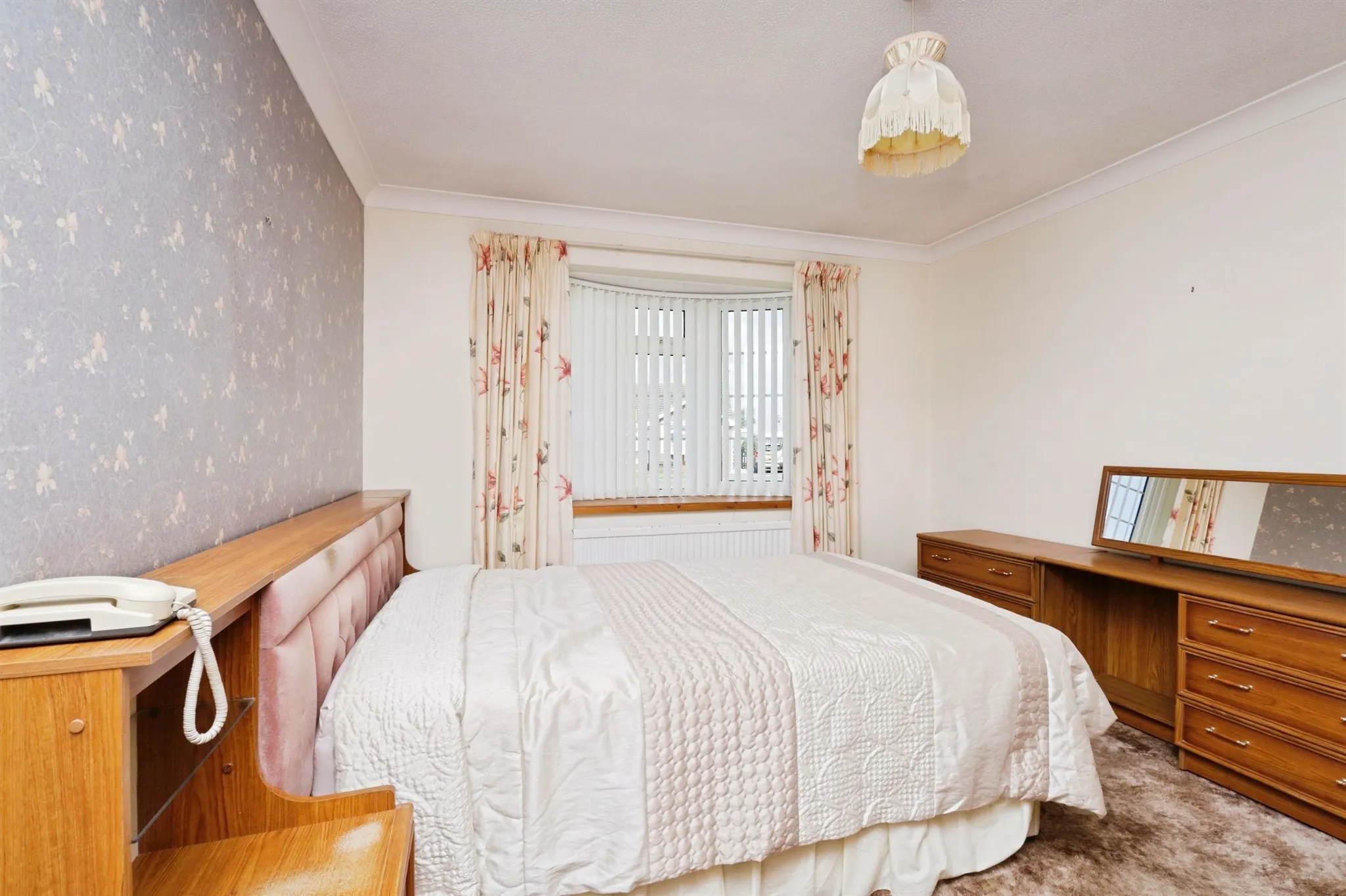 2 bed Semi-Detached