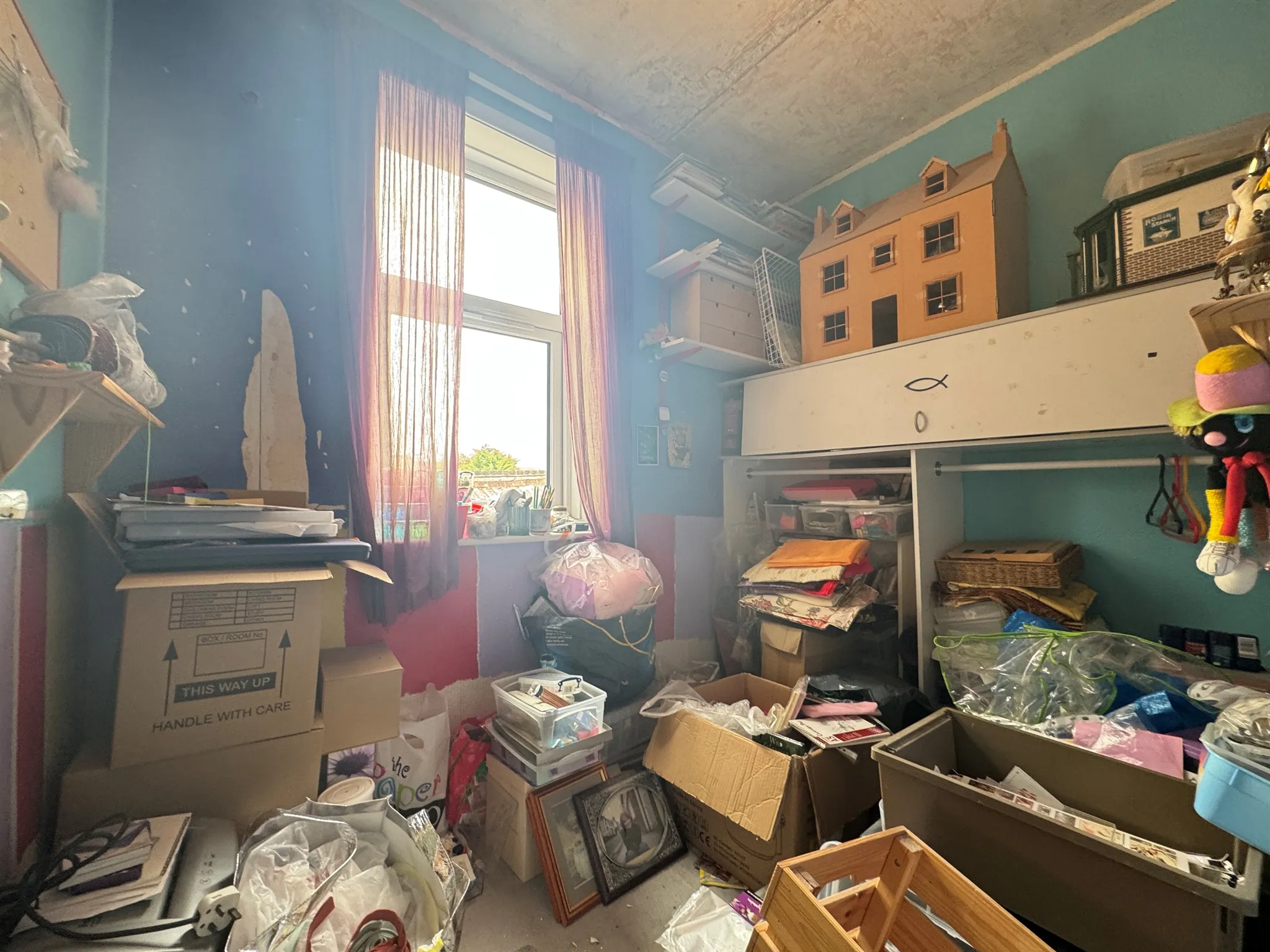 3 bed Terraced