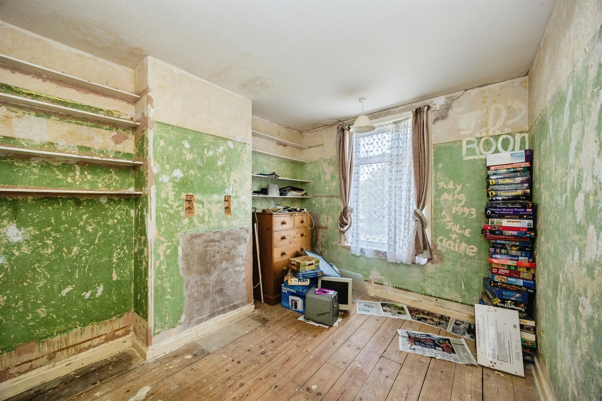 3 bed Semi-Detached
