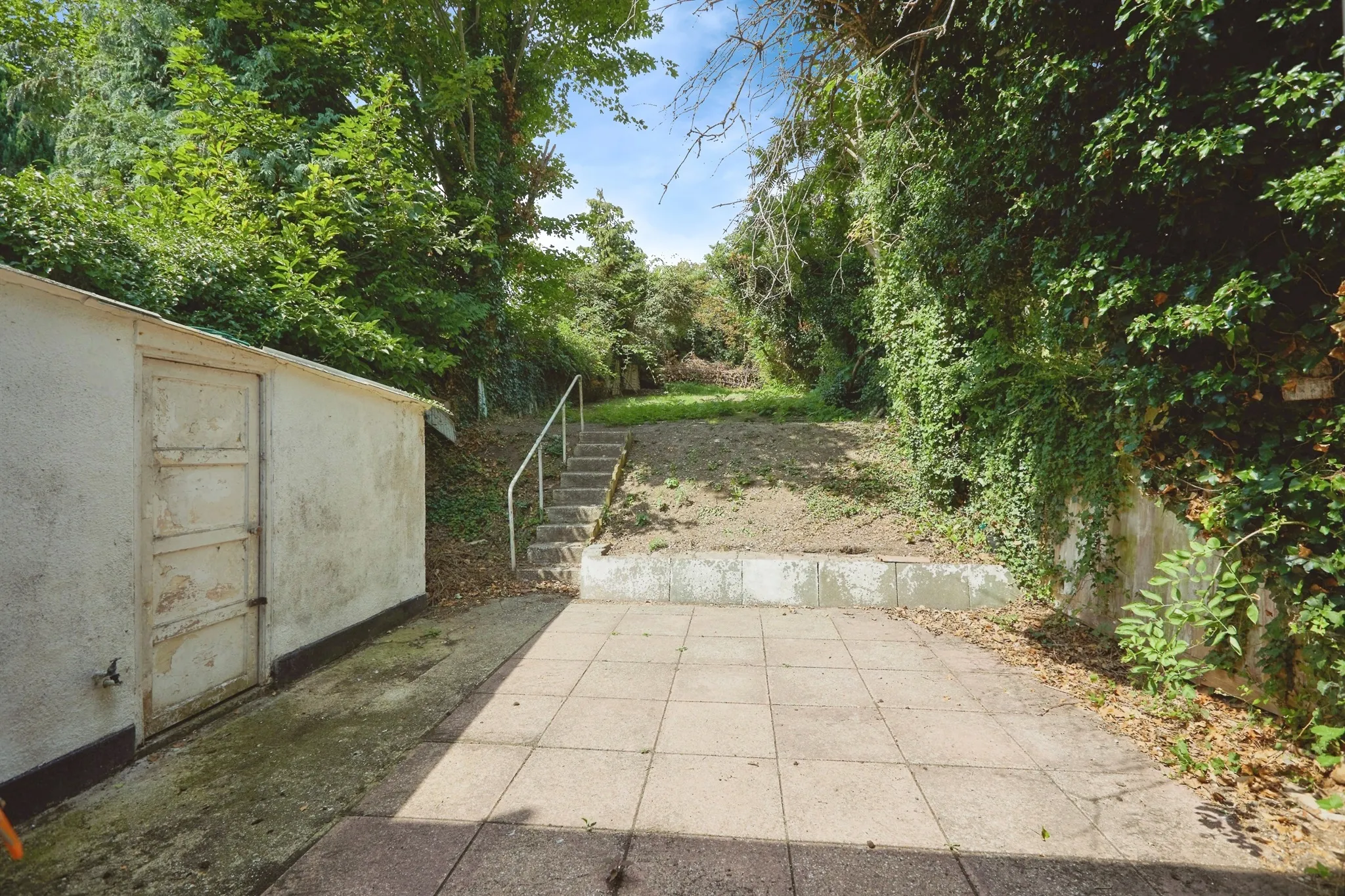 4 bed Terraced