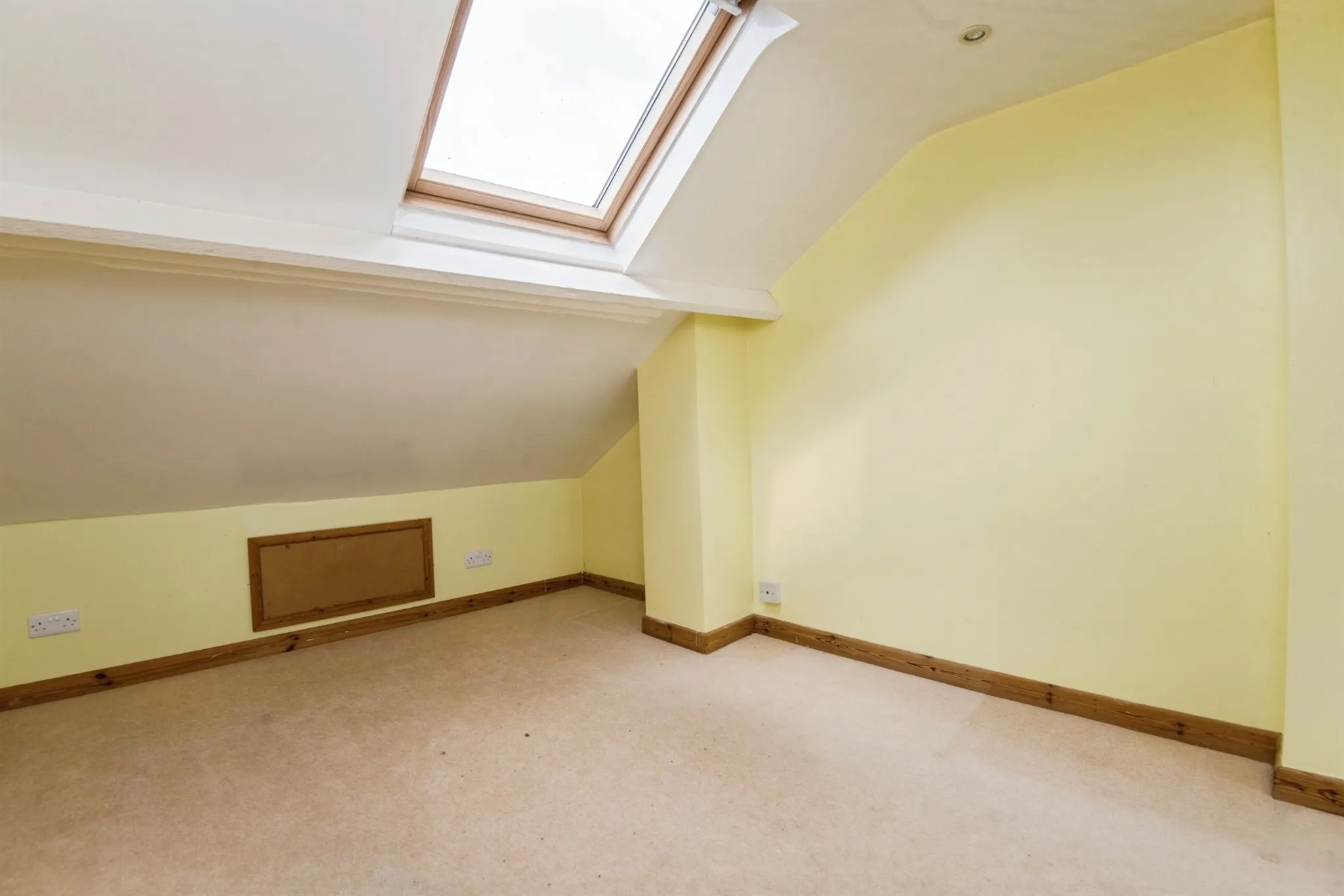 2 bed Character Property