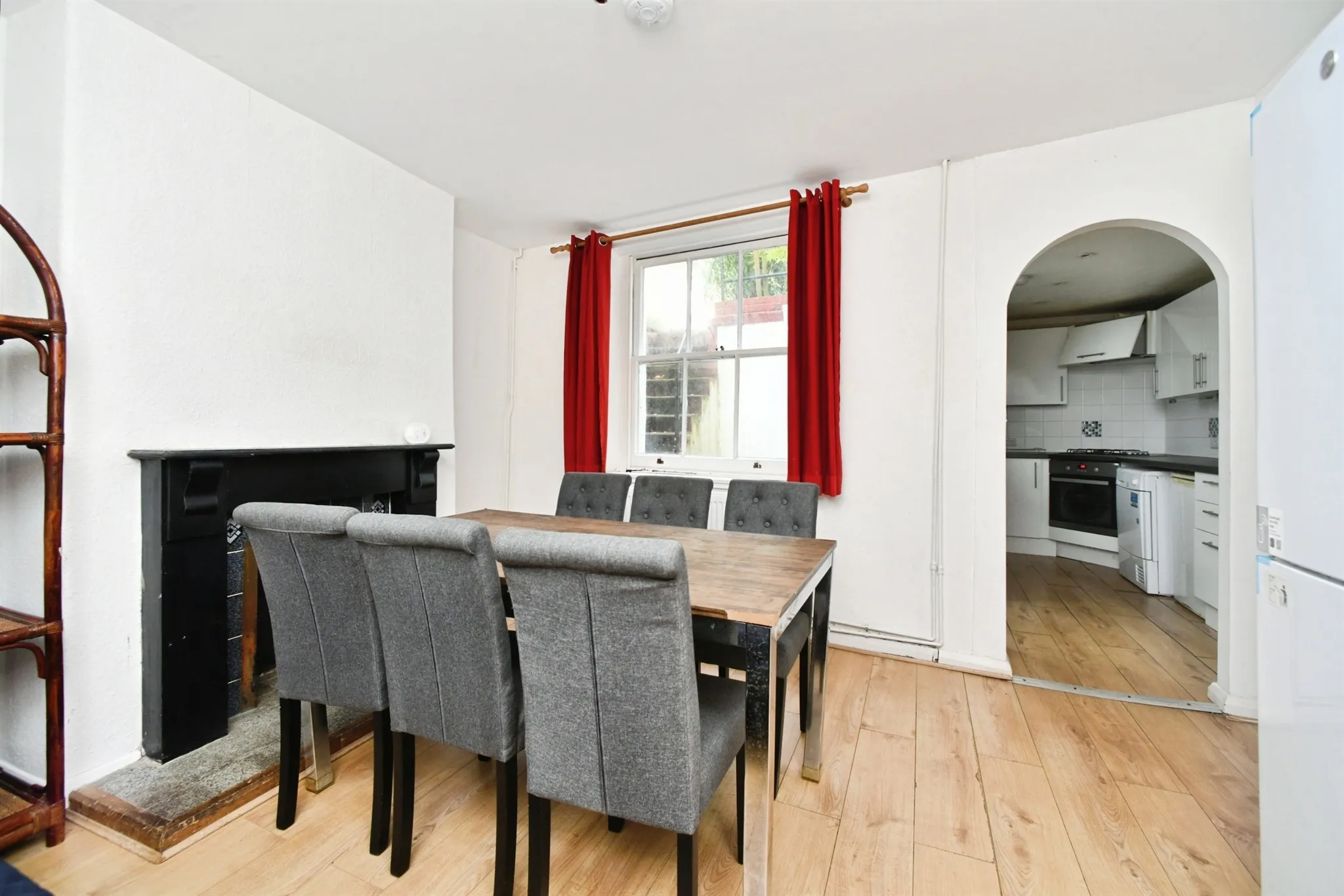 5 bed Terraced