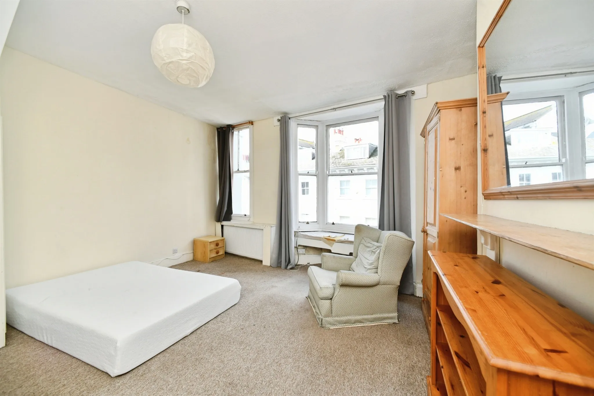 5 bed Terraced