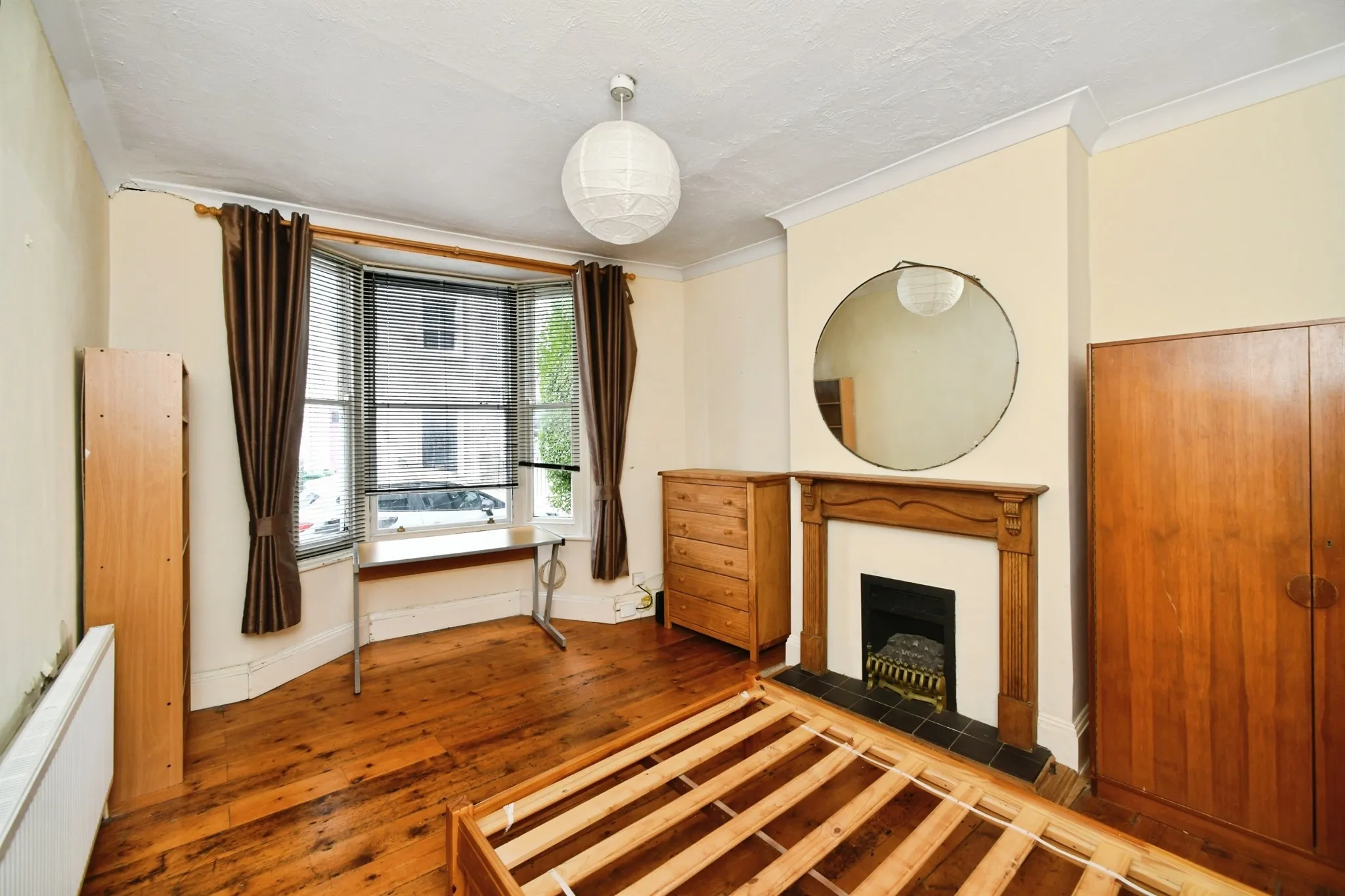 5 bed Terraced