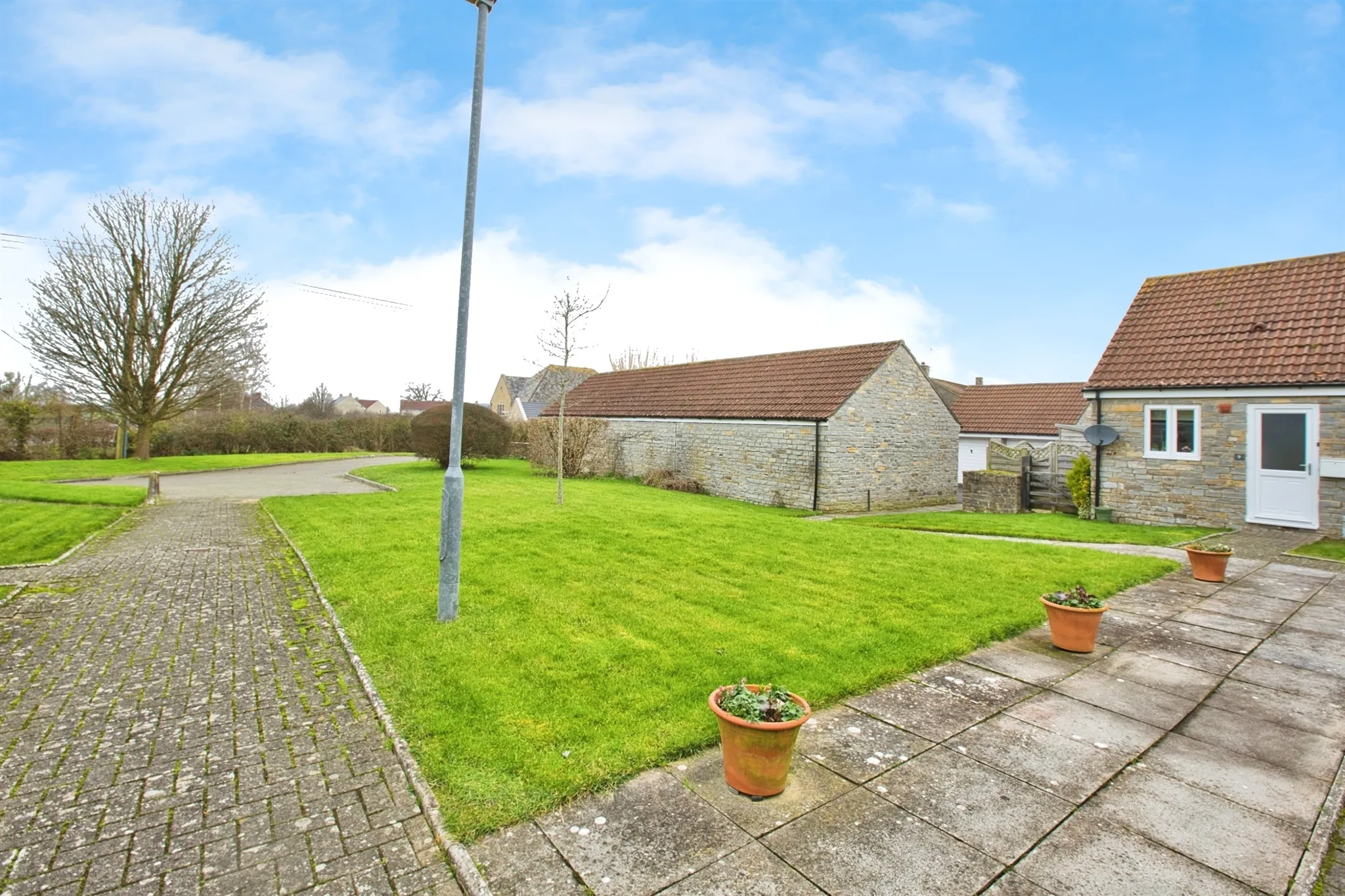 2 bed Detached