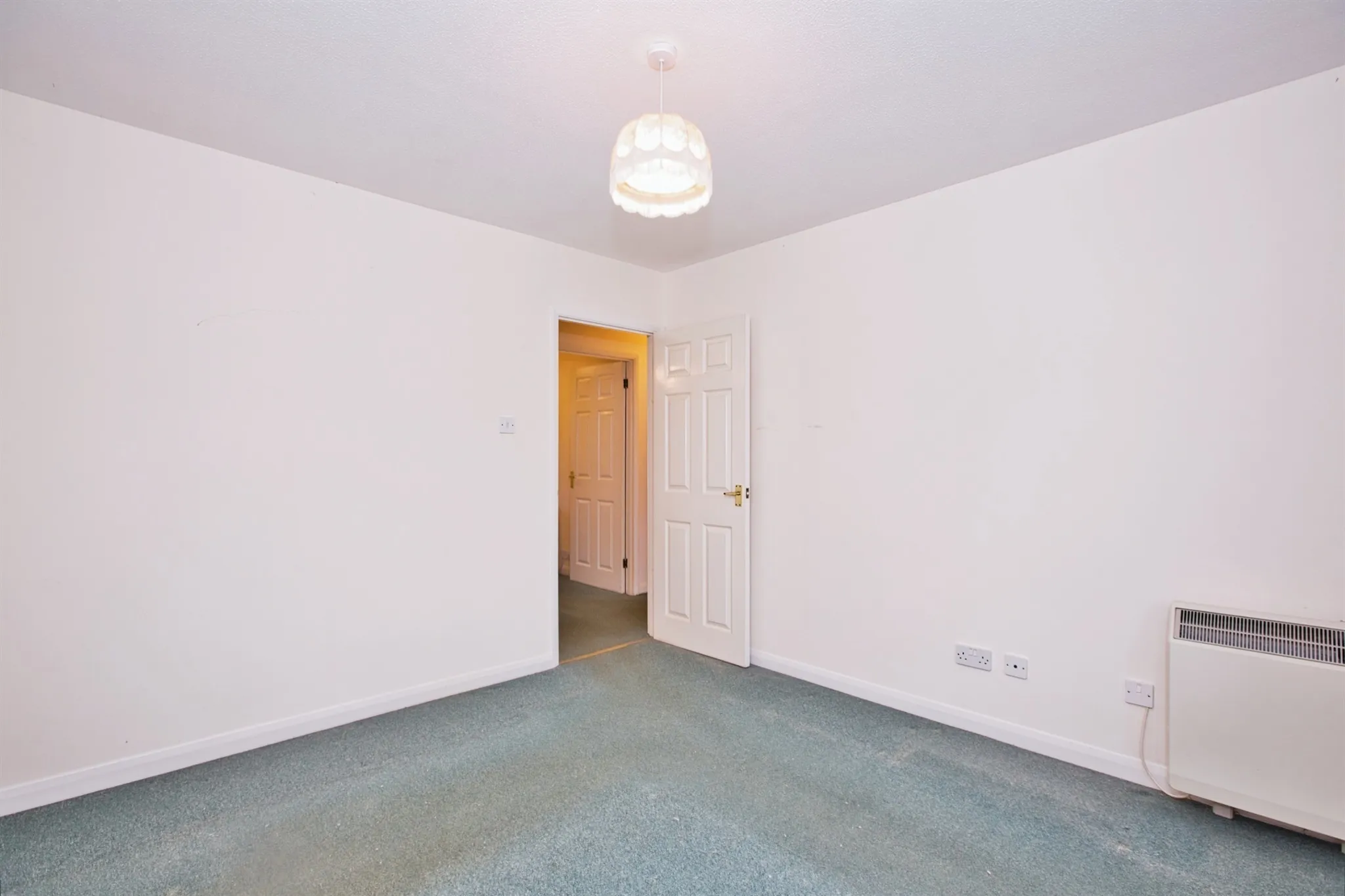 2 bed Detached
