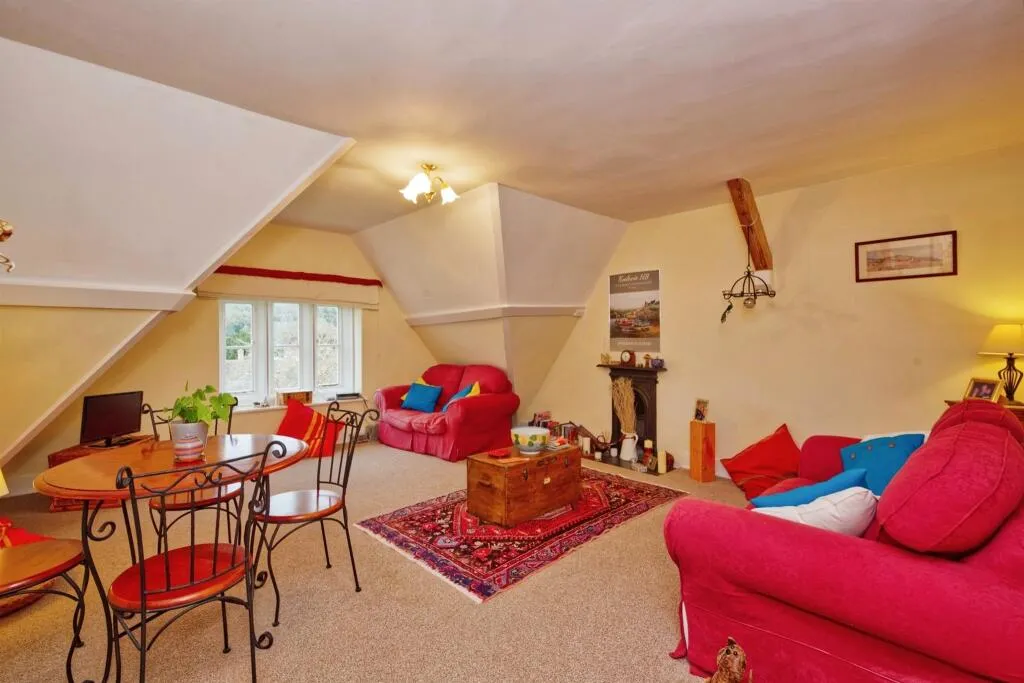 2 bed Apartment