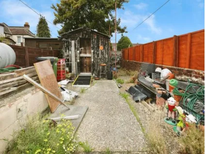 2 bed Terraced