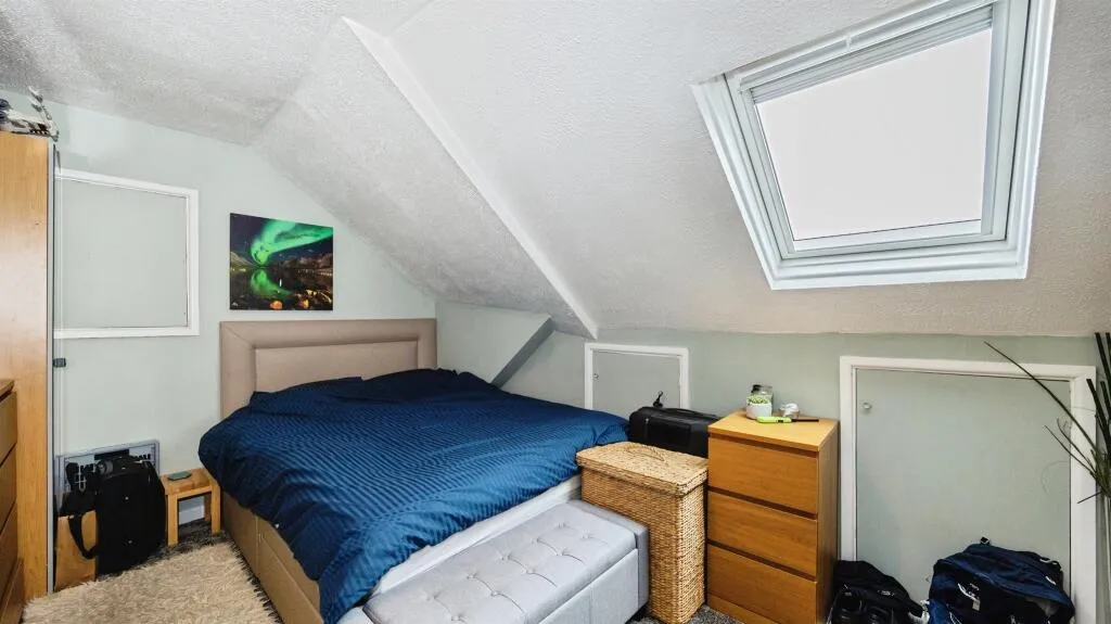 2 bed Apartment