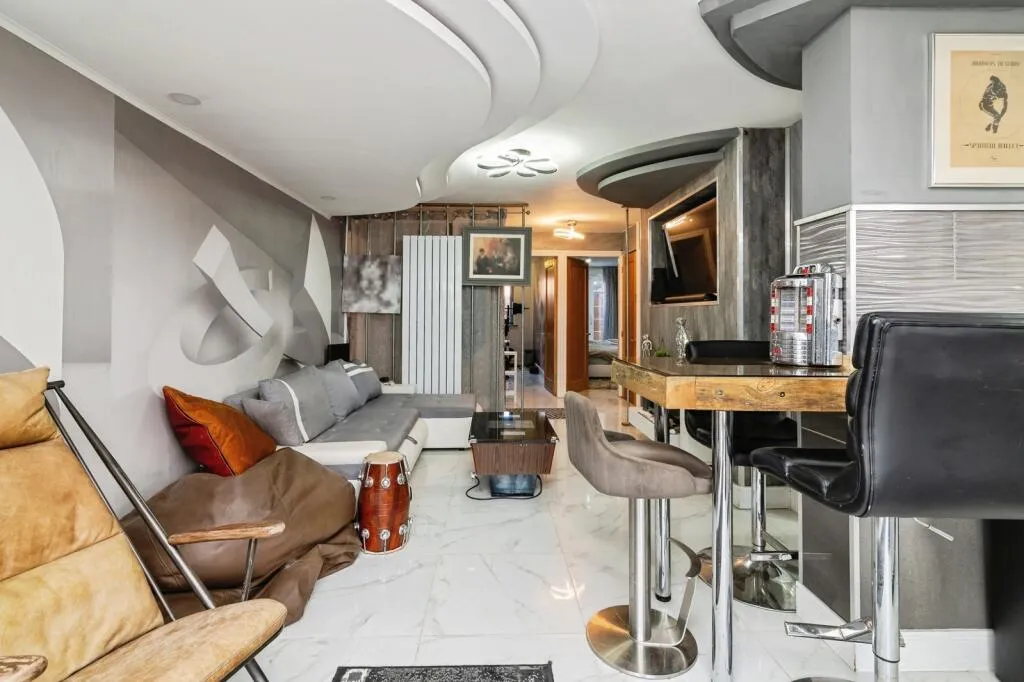 2 bed Apartment