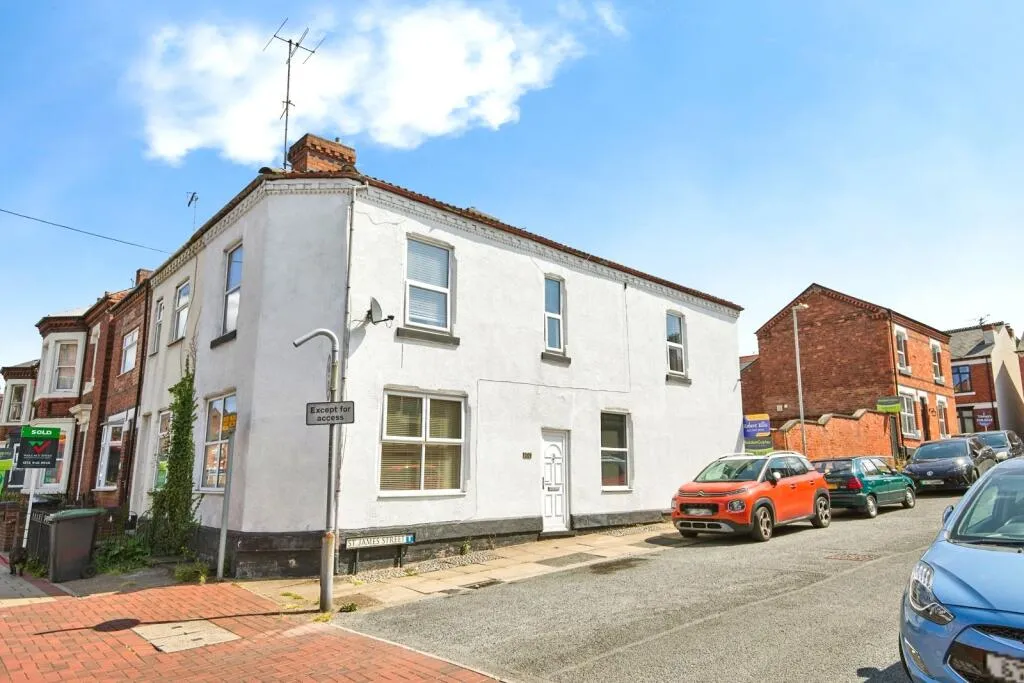 3 bed End of Terrace