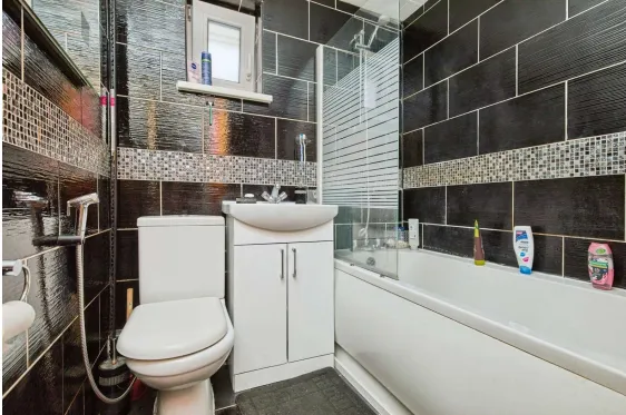 2 bed Detached Bungalow