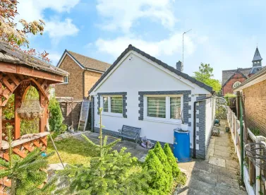 2 bed Detached Bungalow