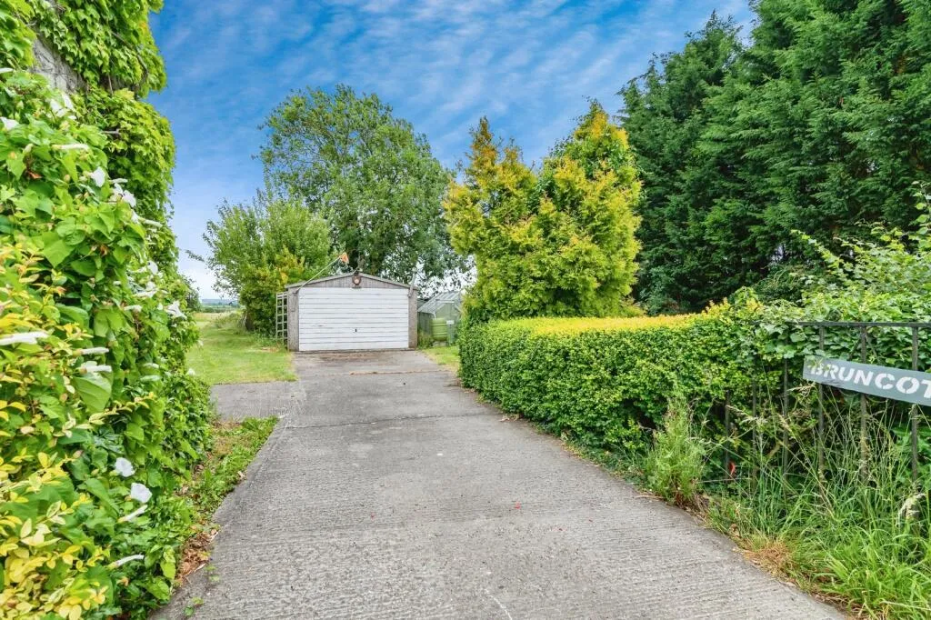 3 bed House & Land