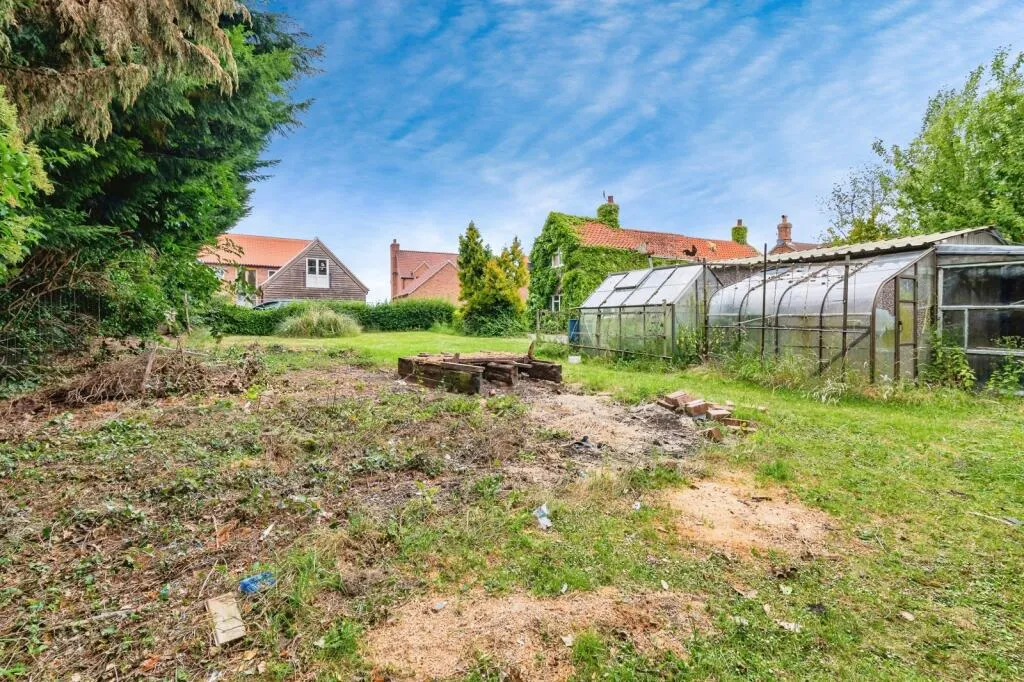3 bed House & Land