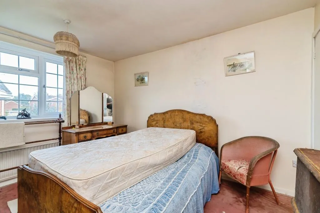 3 bed End of Terrace