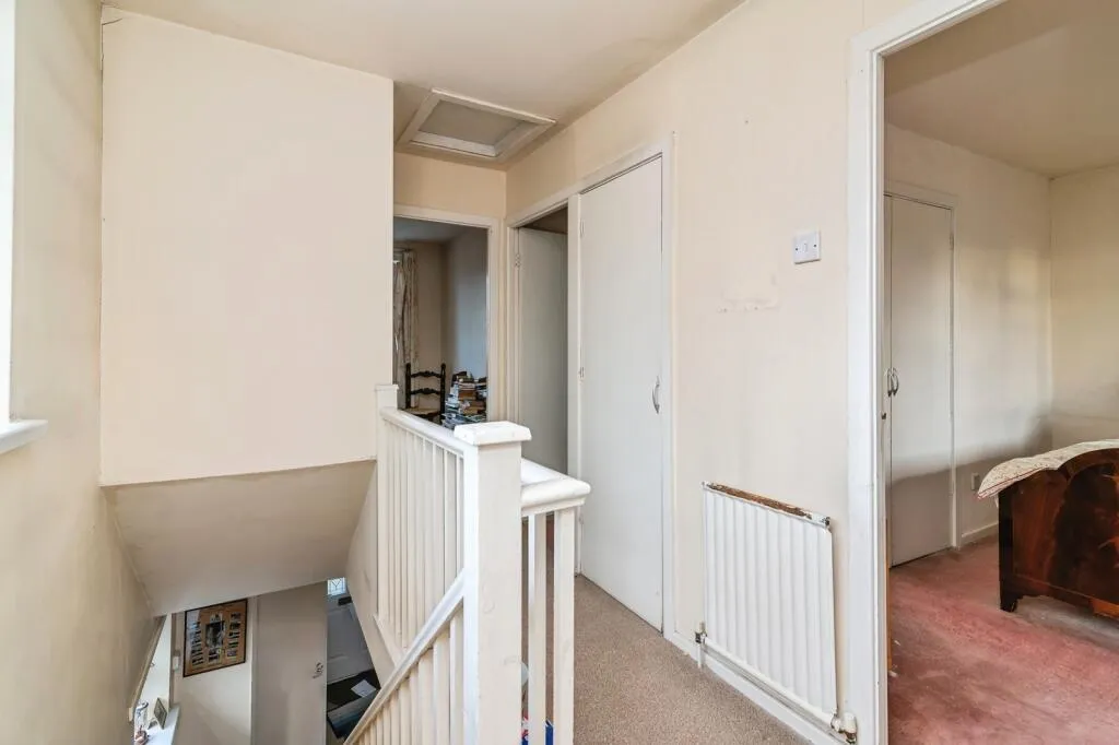 3 bed End of Terrace