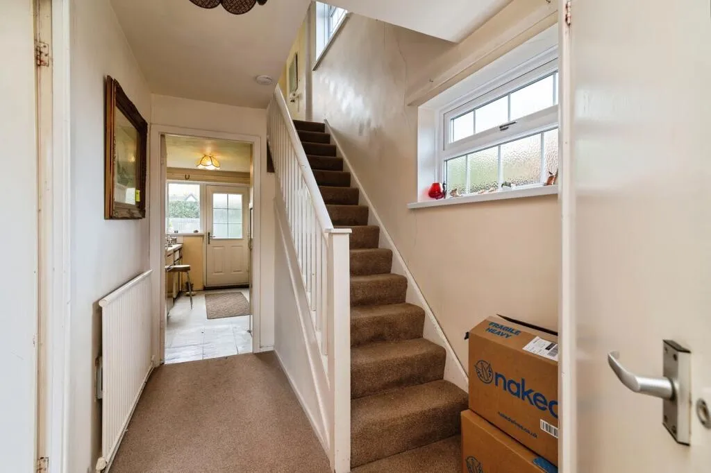 3 bed End of Terrace