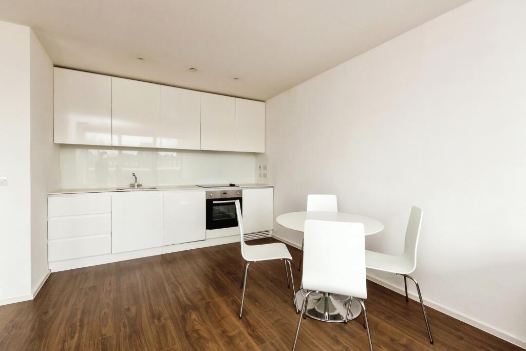 1 bed Apartment