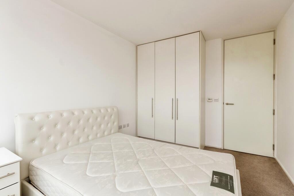 1 bed Apartment