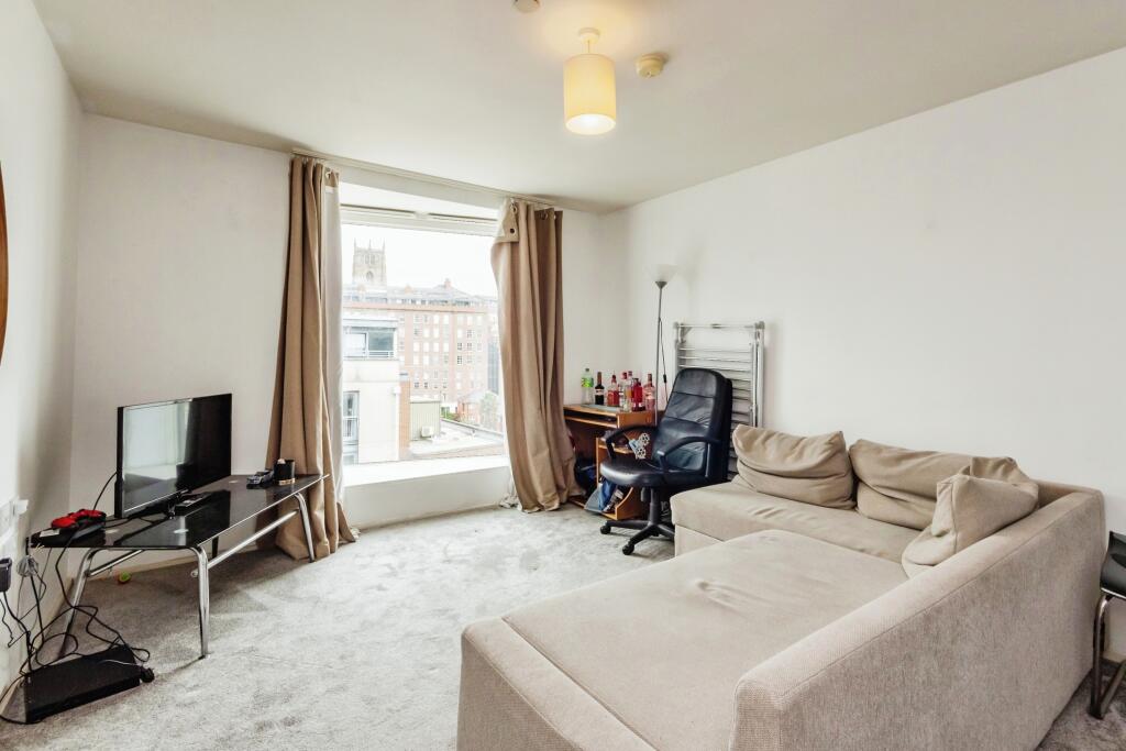2 bed Apartment