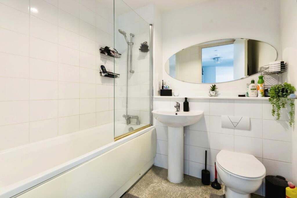 2 bed Apartment