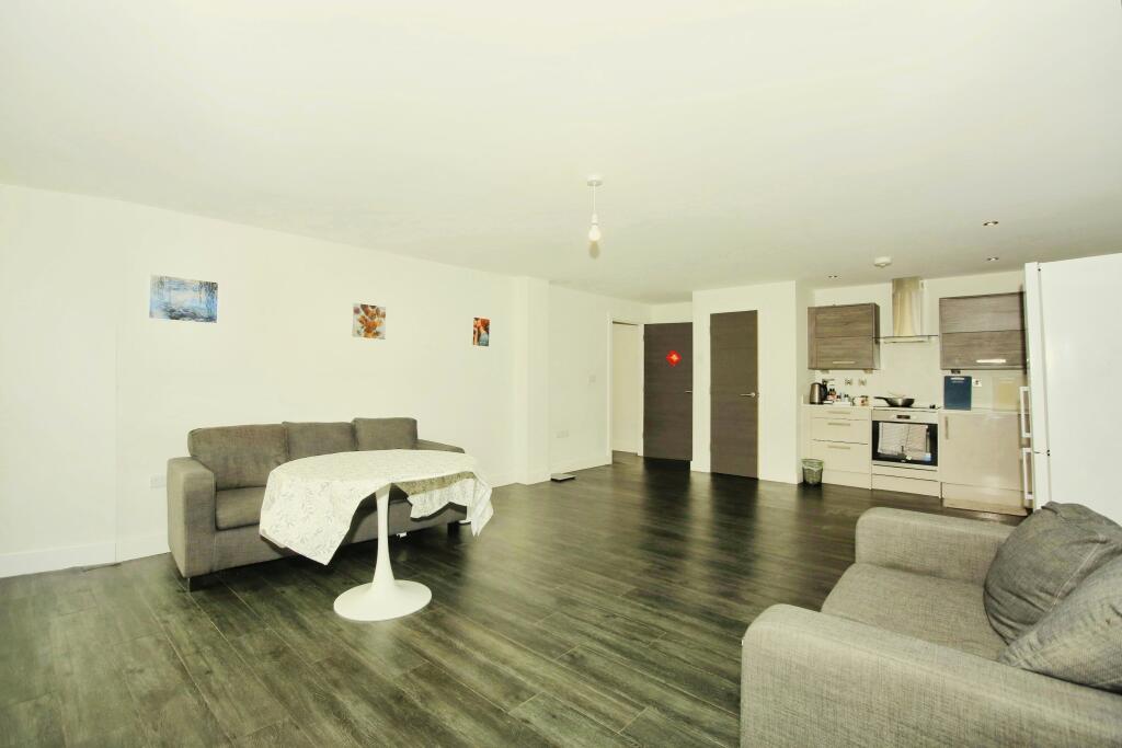 2 bed Apartment