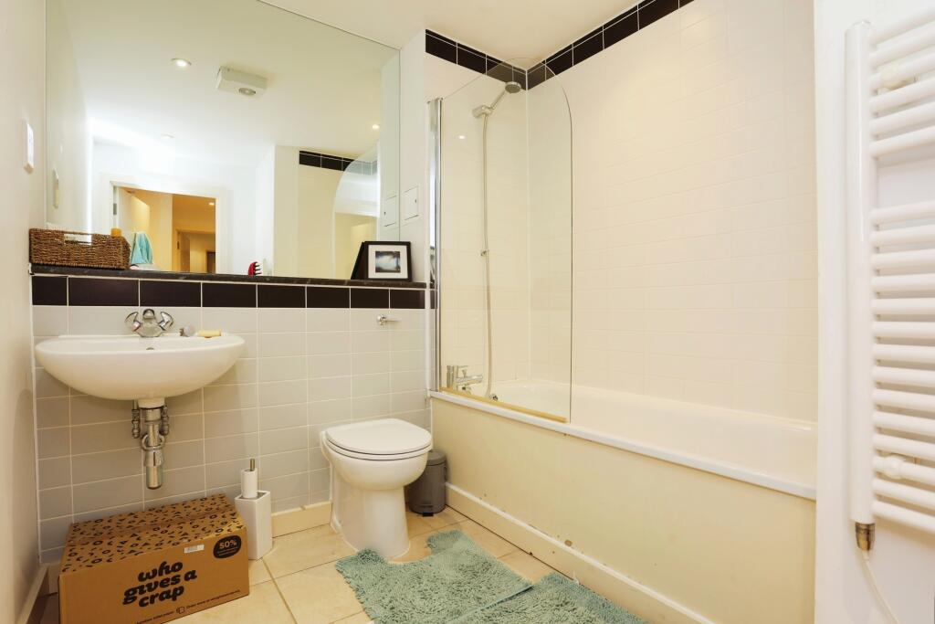 2 bed Apartment