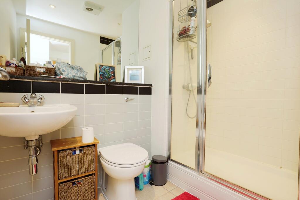 2 bed Apartment
