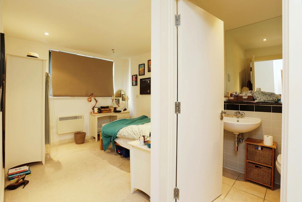 2 bed Apartment