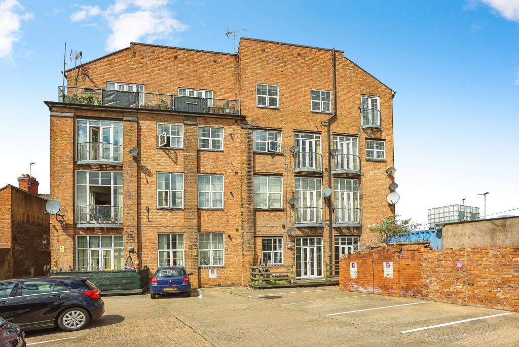1 bed Apartment