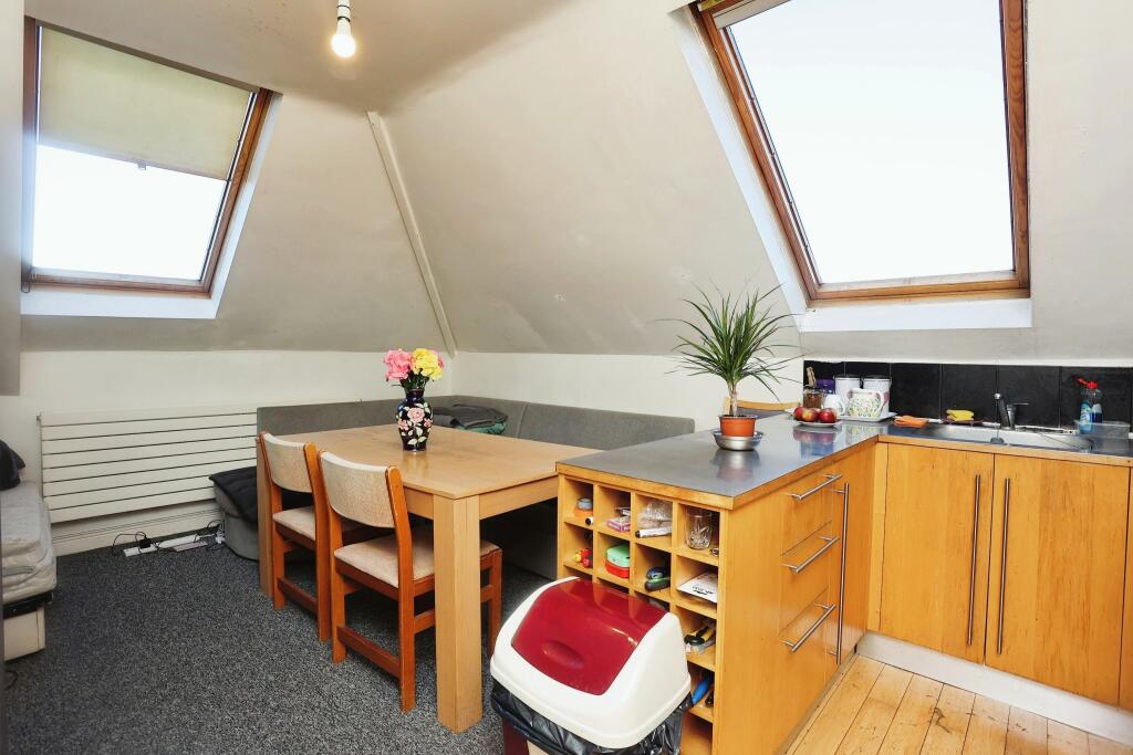 1 bed Apartment