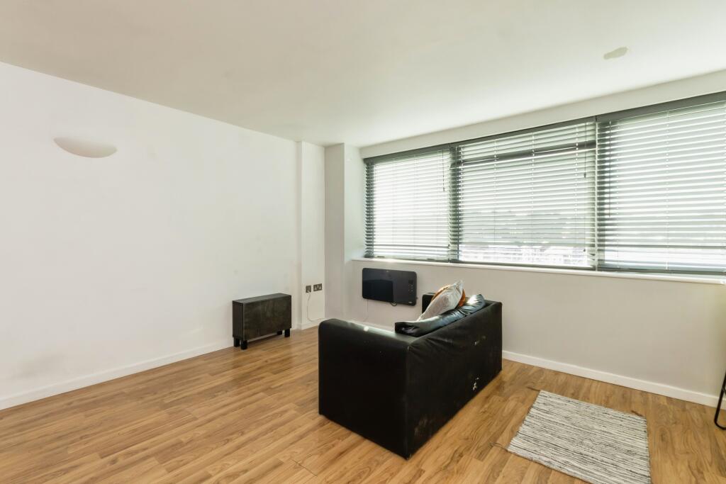 1 bed Apartment