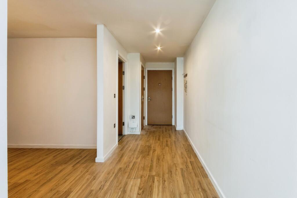 1 bed Apartment