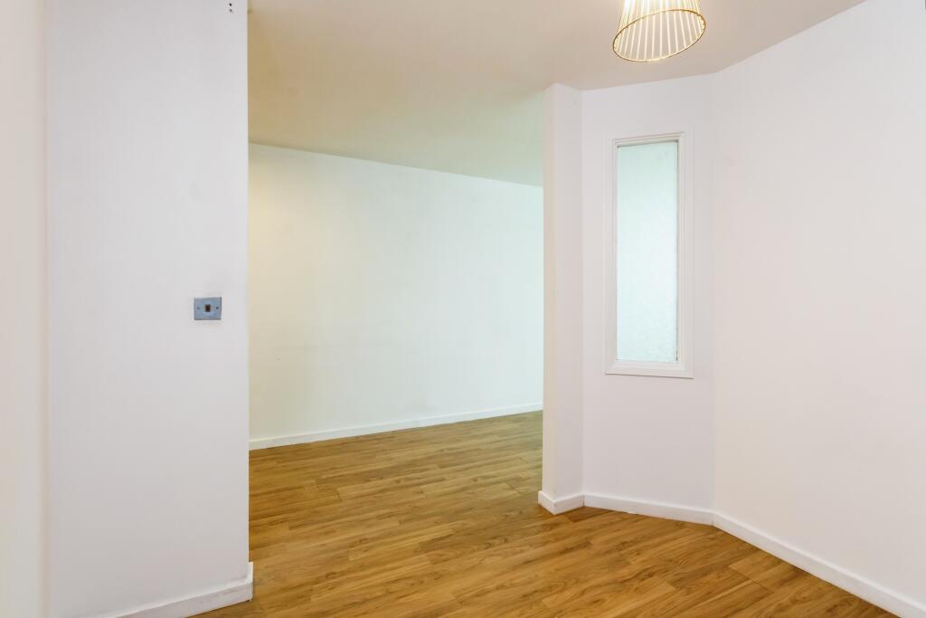 1 bed Apartment