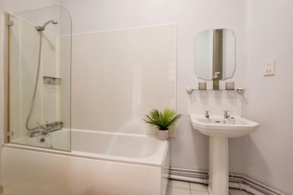 2 bed Apartment
