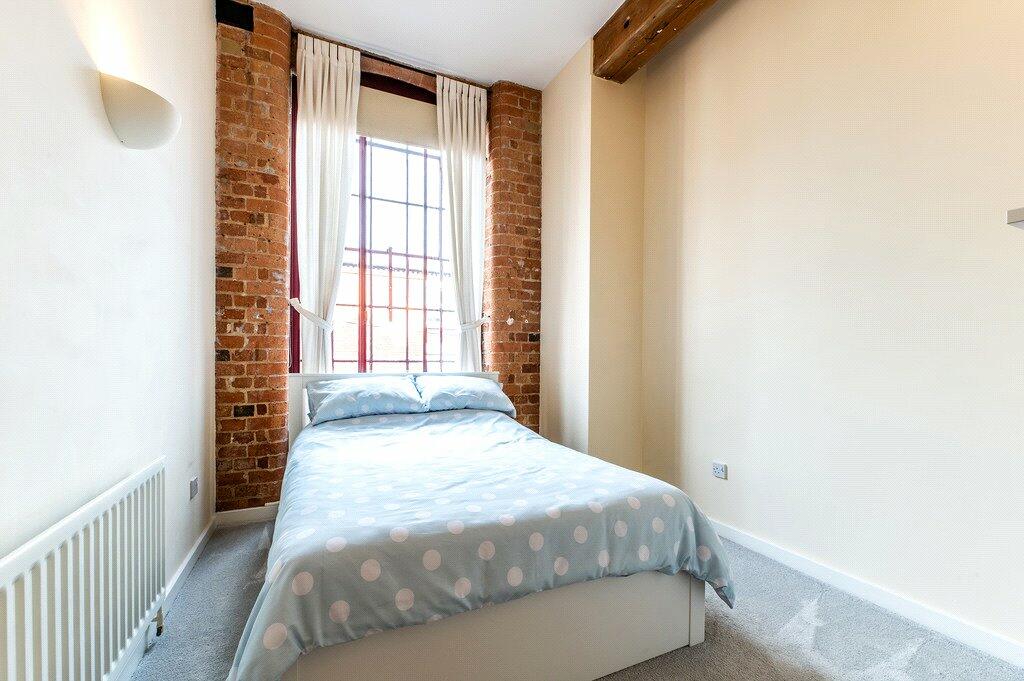 2 bed Apartment