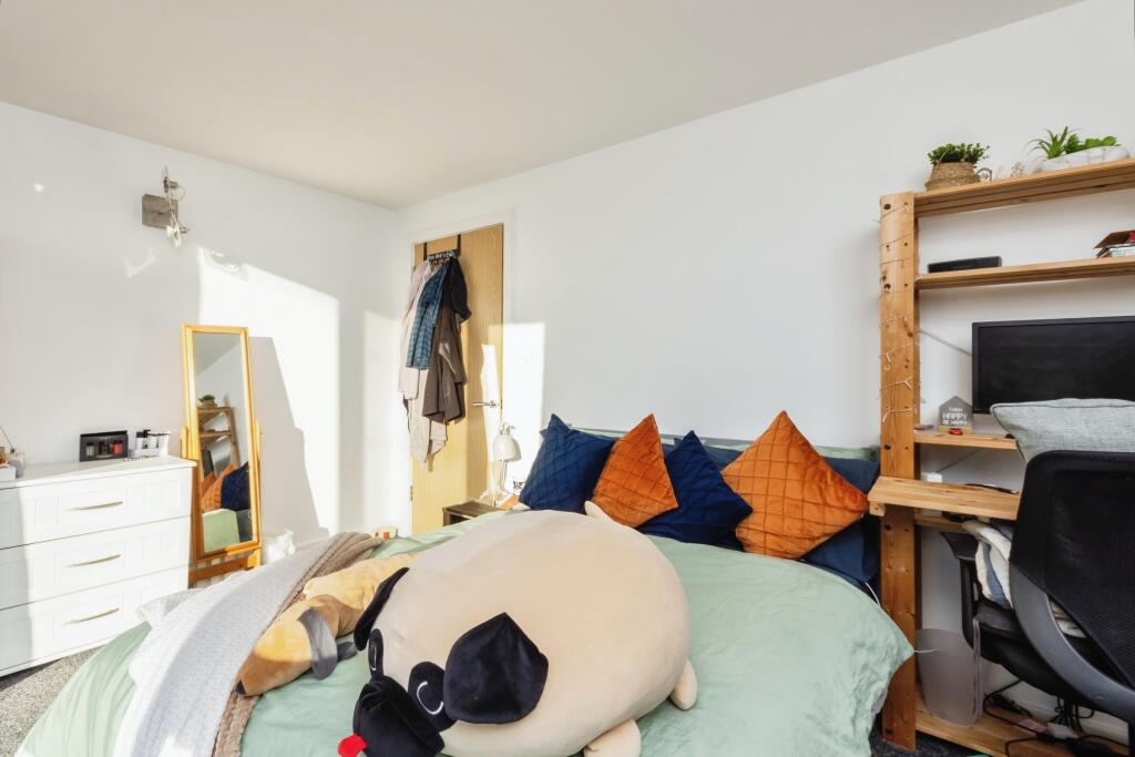 2 bed Apartment