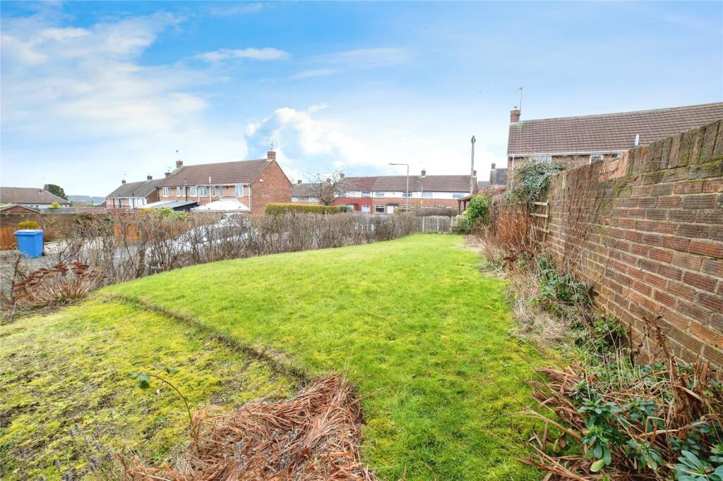 2 bed Semi-Detached