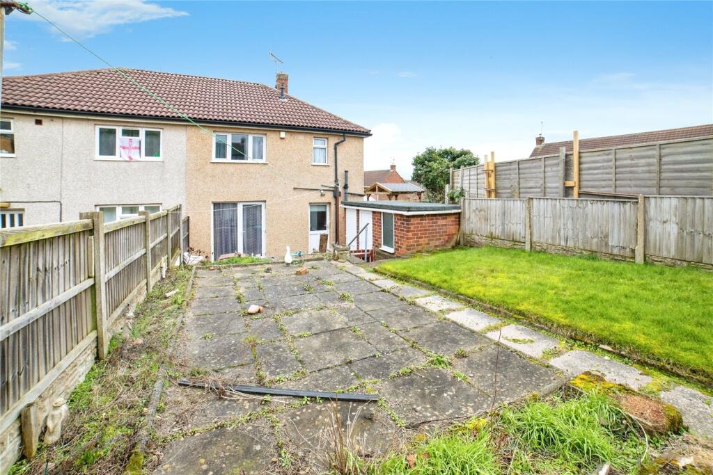 2 bed Semi-Detached