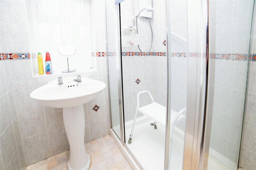 2 bed Semi-Detached