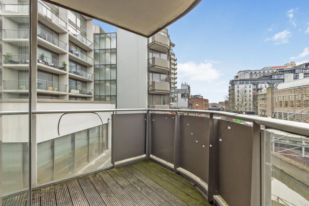1 bed Apartment