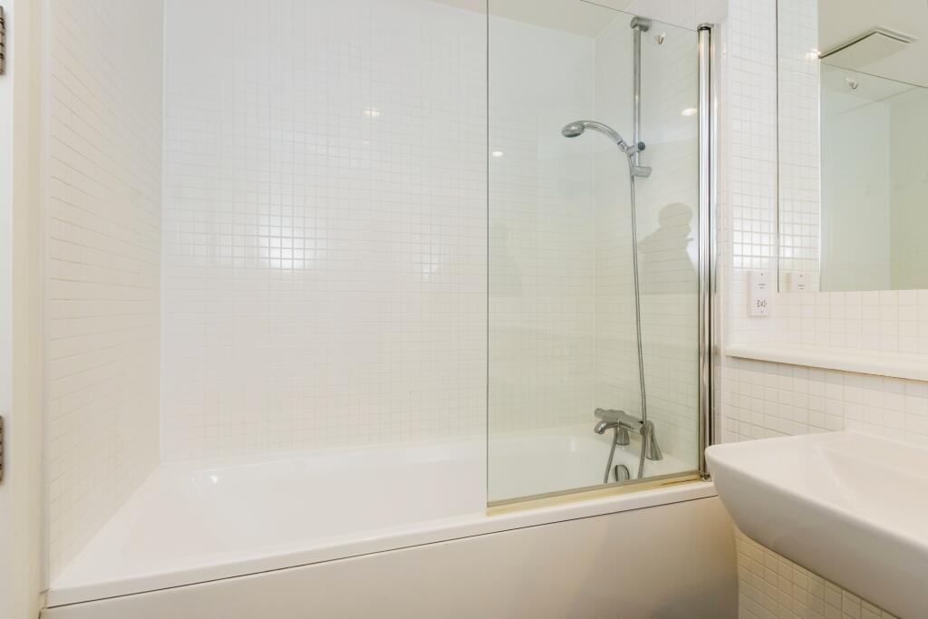 1 bed Apartment