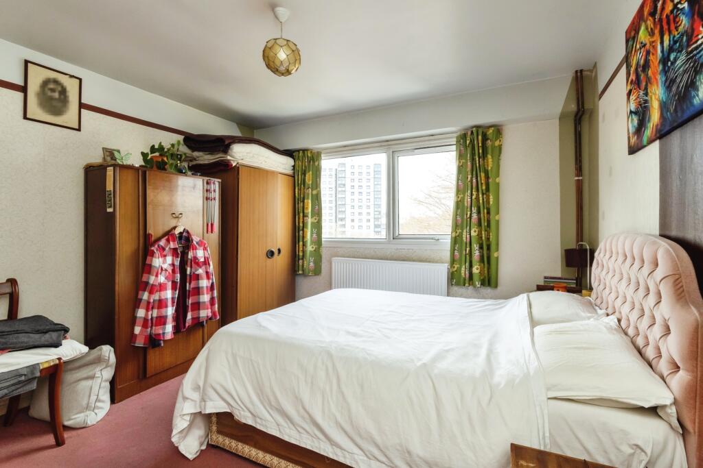 2 bed Town House